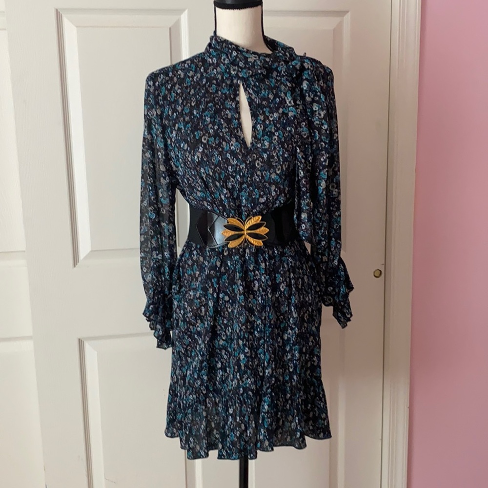 Belt are not included. Smoke and pet free home.